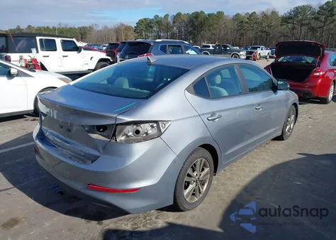 2017 Hyundai Elantra Se z USA, uszkodzony, nr VIN 5NPD84LF1HH091652